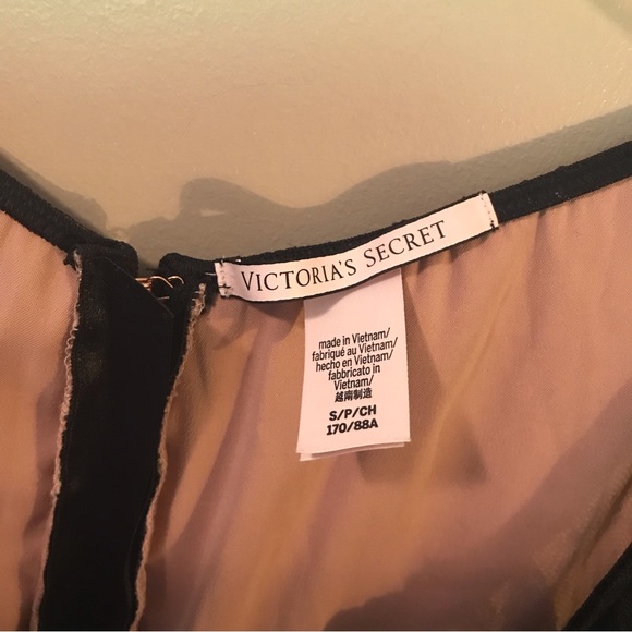 Victoria’s Secret Black Ruched Lingerie Look Lace Dress - Picture 3 of 9